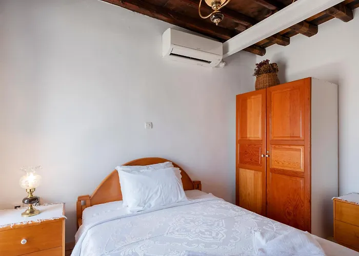 Marouso - Paros Seaview Getaway بيت للعطل