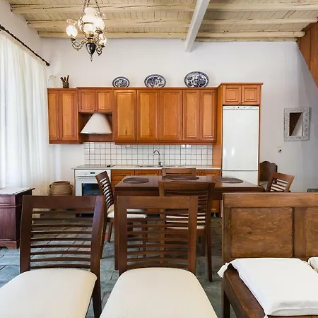 Marouso Paros Marpissa